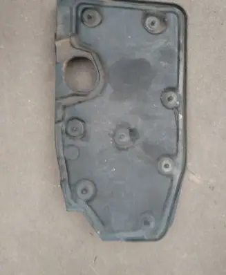 KIA Sorento Engine splash shield/under tray 291202W000