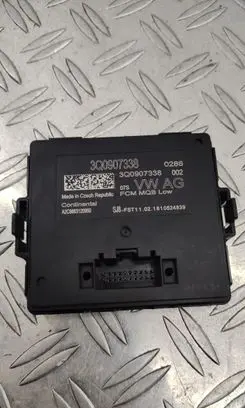 Volkswagen Golf VII Light module LCM 3Q0907338