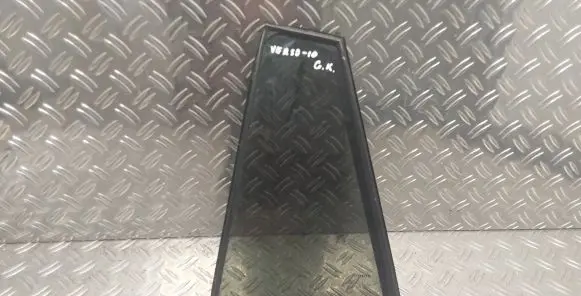 Toyota Verso Rear vent window glass 