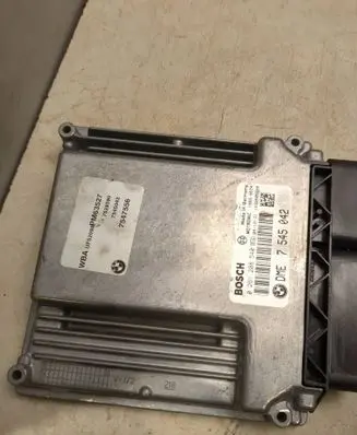 BMW 3 E90 E91 Engine control unit/module 0261208540 7545042 1039S05609