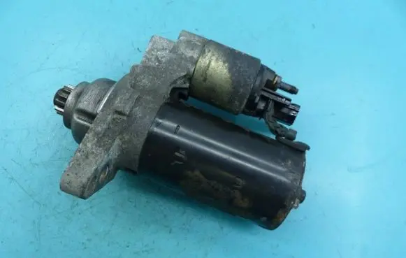 Skoda Fabia Mk2 (5J) Starter motor IMPRK1117562
