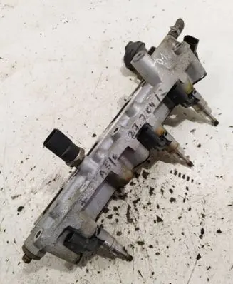 Audi A3 S3 A3 Sportback 8P Intake manifold 03c133204