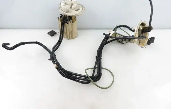 Mercedes-Benz C AMG W204 In-tank fuel pump 2044700694 2044700594