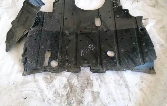 Nissan Almera N16 Engine splash shield/under tray