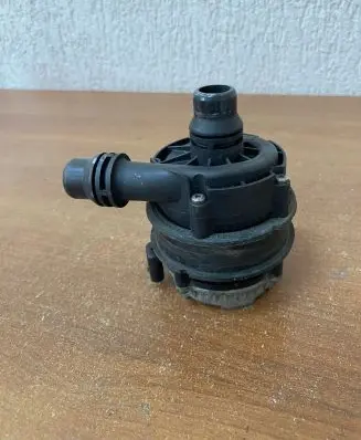 Mercedes-Benz GLC X253 C253 Electric auxiliary coolant/water pump 0392024050 A0005002686