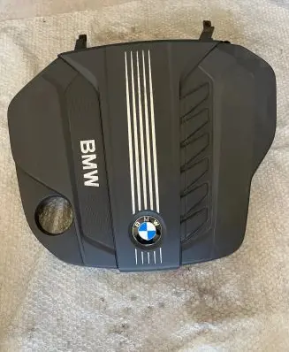 BMW X6 E71 Engine cover (trim) 13717812061 01102103104105