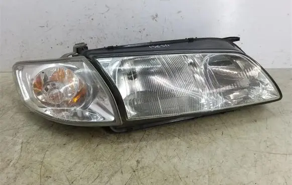 Mazda 626 Headlight/headlamp