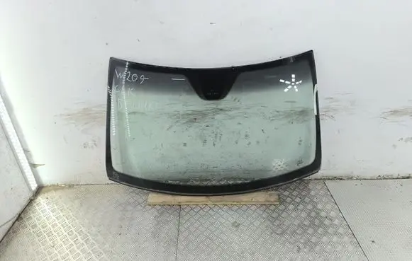 Mercedes-Benz CLK A209 C209 Front windscreen/windshield window 26022556