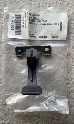 Peugeot 208 I Engine bonnet/hood lock/catch 9673383380