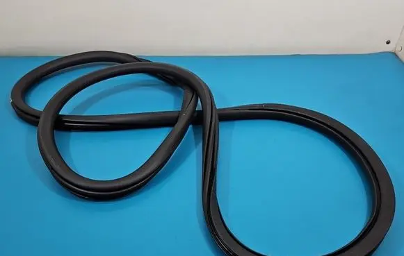 Peugeot 2008 II Front door rubber seal 9820823880 IMPRK1543698