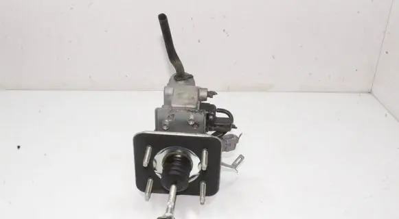 Lexus RX 330 - 350 - 400H Master brake cylinder 13801010440
