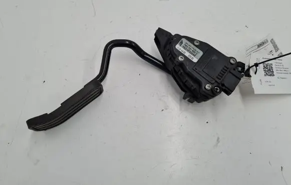 Volkswagen Sharan Accelerator throttle pedal 7M3721603D