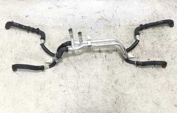 Chevrolet Corvette C8 Air conditioning (A/C) pipe/hose 85147459