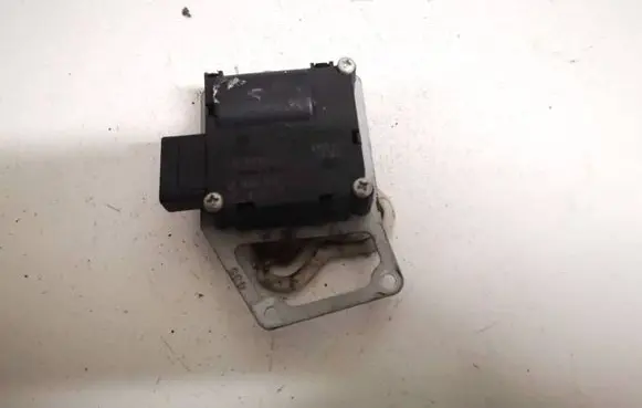 Audi A8 S8 D3 4E Air flap motor/actuator 4e0820511 0132801323