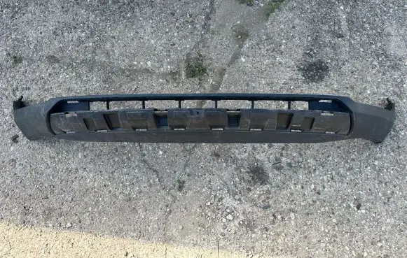 Volvo XC40 Front bumper lip 31449340