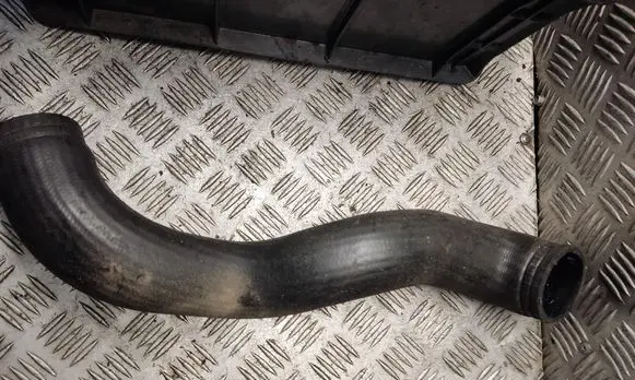 Volvo XC60 Intercooler hose/pipe 