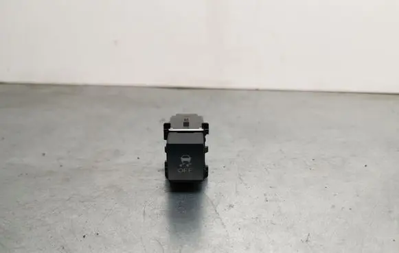 Subaru Outback (BS) Other switches/knobs/shifts 19525M0