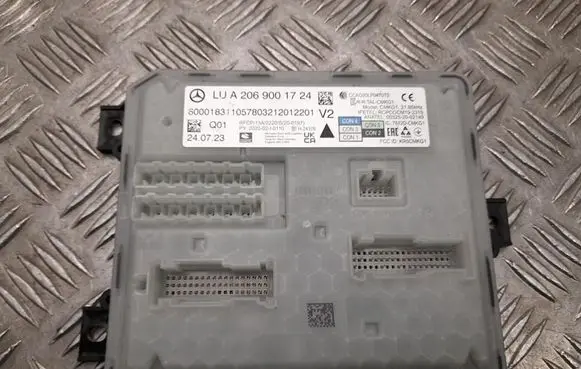 Mercedes-Benz GLC C254 Comfort/convenience module A2069001724