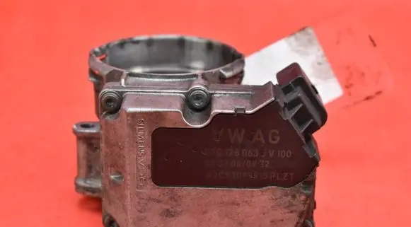 Seat Altea XL Throttle body valve 03G128063JV