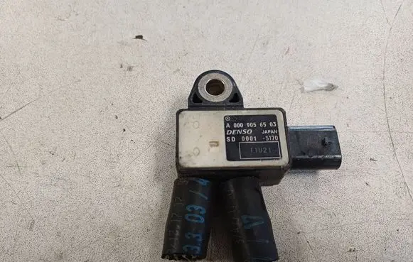 Mercedes-Benz C AMG W204 Exhaust gas pressure sensor A0009056503