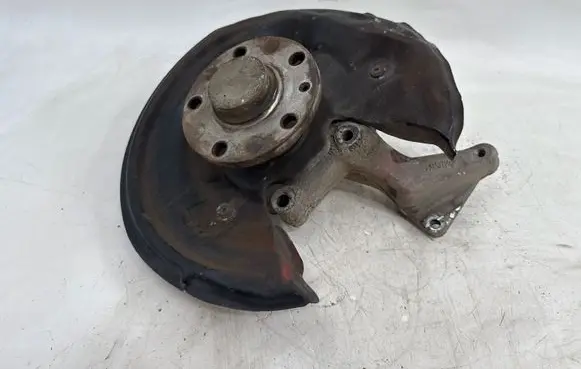 Volkswagen PASSAT B6 Rear wheel hub spindle/knuckle 3C0505435F