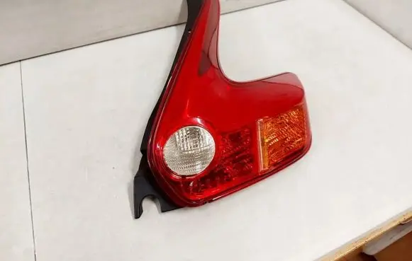 Nissan Juke I F15 Rear/tail lights