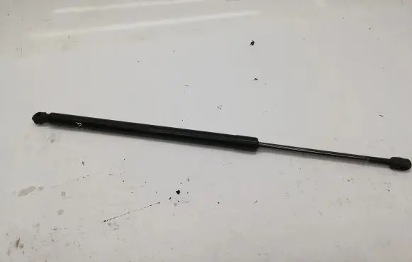 Honda CR-V Tailgate/trunk strut/damper