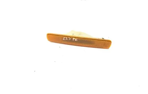 Jaguar XJ X350 Front fender indicator light 7W9315A425AB