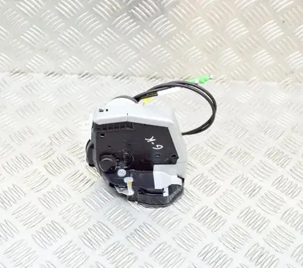 Toyota Yaris Rear door lock 