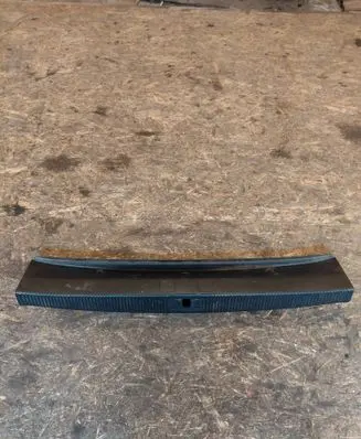 Audi A8 S8 D3 4E Trunk/boot sill cover protection 4E0863471B