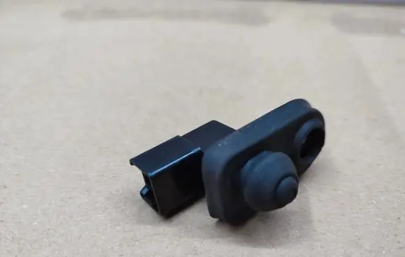 Peugeot 4007 Front door sensor 