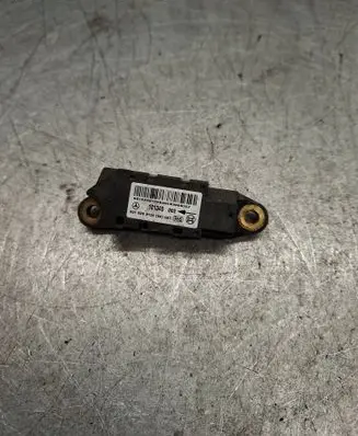 Mercedes-Benz E W211 Airbag deployment crash/impact sensor 0018209126