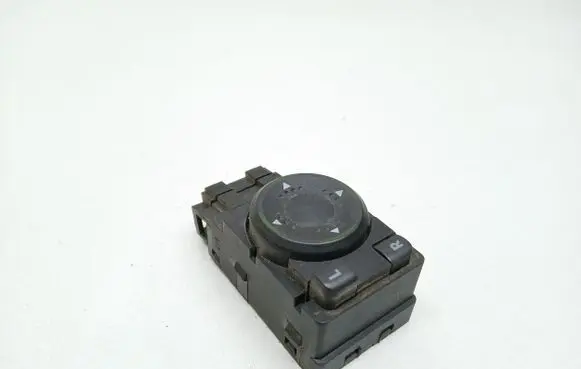 Volkswagen PASSAT B5 Wing mirror switch 3B1959565