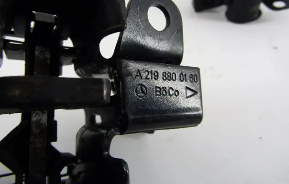 Mercedes-Benz CLC CL203 Engine bonnet/hood lock/catch A2198800160