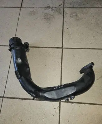 Dacia Dokker Intercooler hose/pipe 8200645723