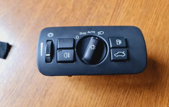 Volvo S60 Light switch 30739428
