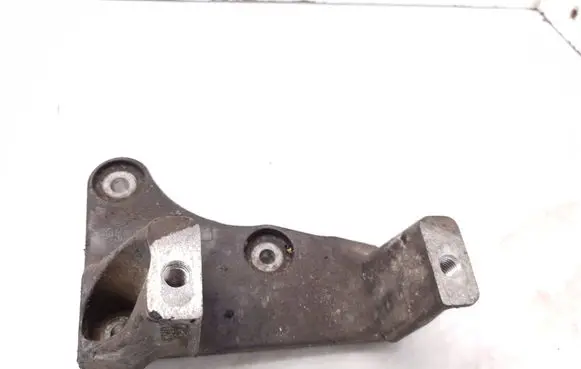 Citroen C5 Engine mounting bracket 9648276180
