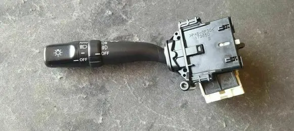 Toyota Avensis T250 Indicator stalk 173650B