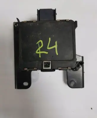 Volkswagen Golf VII Distronic sensor radar 5Q0907561D