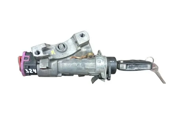 Volkswagen PASSAT B4 Ignition lock 4B0905851C