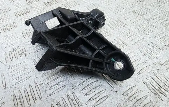 Peugeot 208 I Gear shift cable bracket 