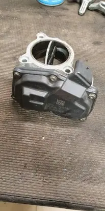BMW 3 F30 F35 F31 Throttle body valve 7810752 103785