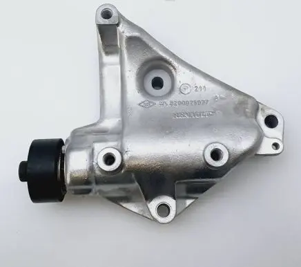 Renault Clio II Engine mounting bracket 8200025937