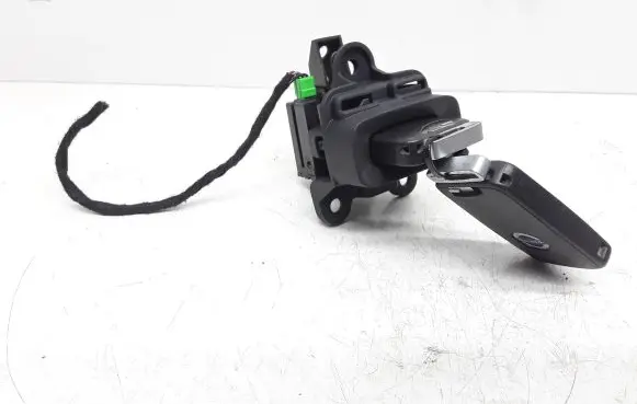 Volvo V60 Ignition lock 28227917 AH4N15607AE