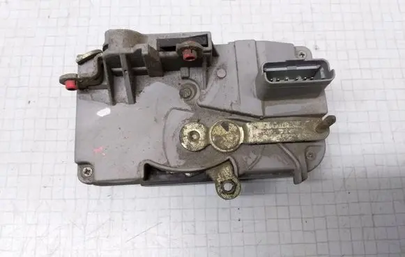 Peugeot 806 Front door lock
