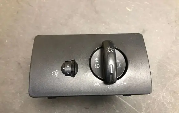 Ford Mondeo MK IV Light switch 1S7T13A024BB
