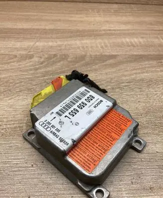 Audi A4 S4 B5 8D Airbag control unit/module 8D0959655L 0285001305 WithPlug