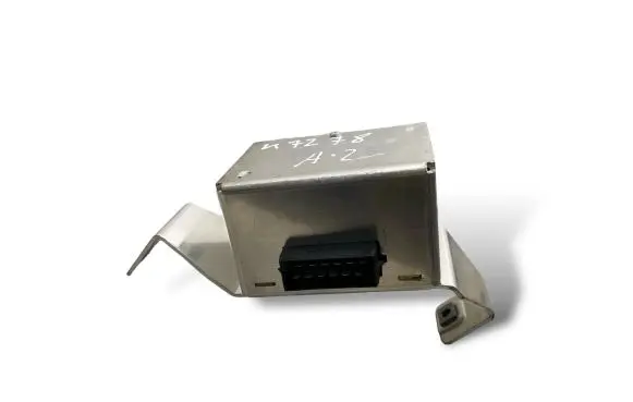 Audi A2 Sound amplifier 8Z0035223 7607792080