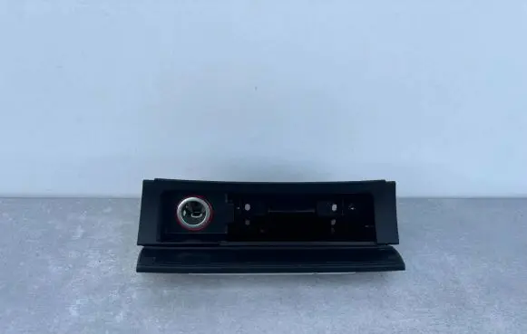 Volkswagen PASSAT B6 Car ashtray 3C0863284