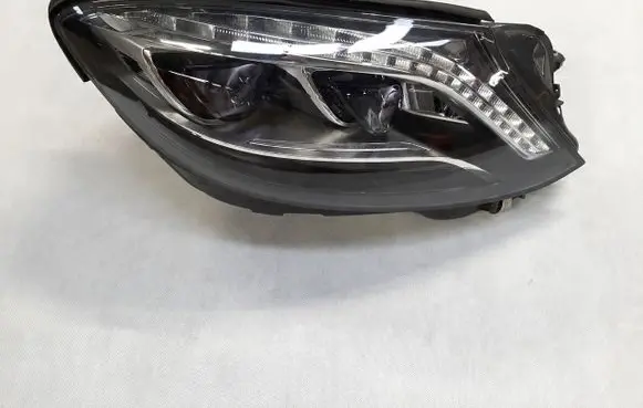 Mercedes-Benz S W222 Headlight/headlamp 5470A376